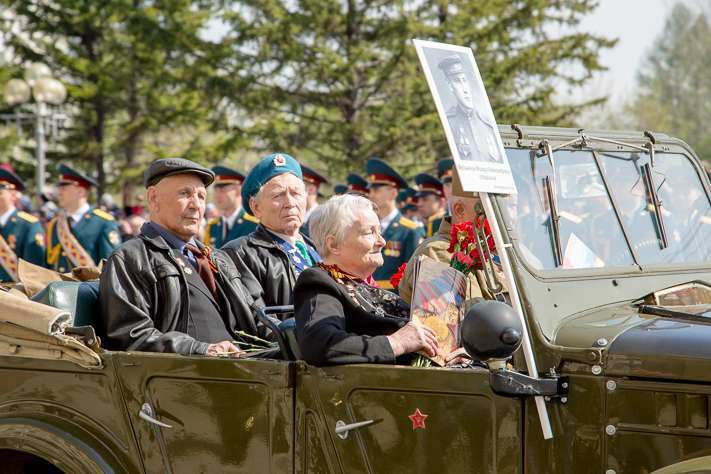 Бессмертный полк мнение иностранцев