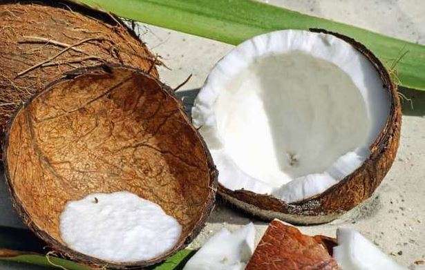 Использование кокосового молока для поддержания здоровья