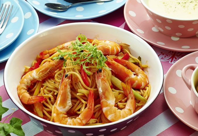 Рецепт вьетнамского супа с креветками на 23 февраля