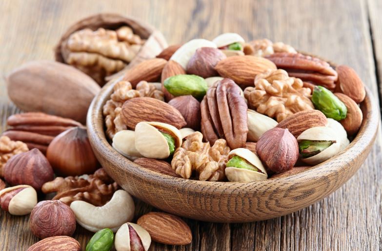 Чем полезны для иммунитета орехи?