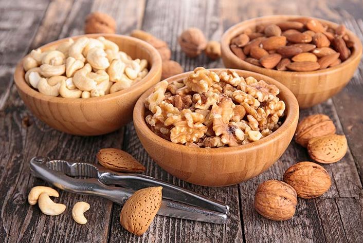 Чем полезны орехи и стоит ли их есть?
