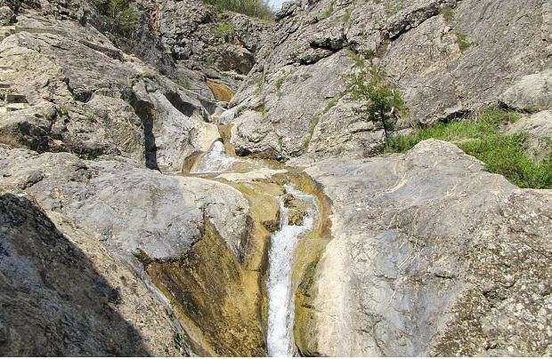 Как добраться к Арпатским водопадам?