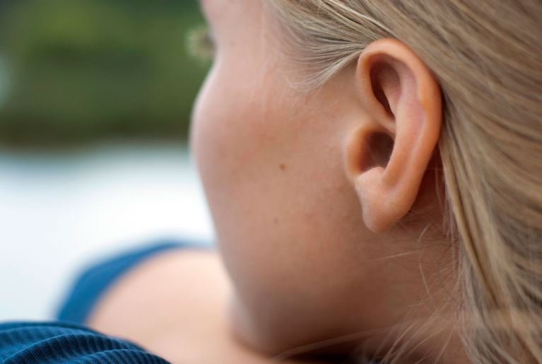 Что провоцирует шум в ушах?