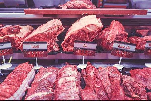 Как не ошибиться с выбором мяса для стейка на рынке?