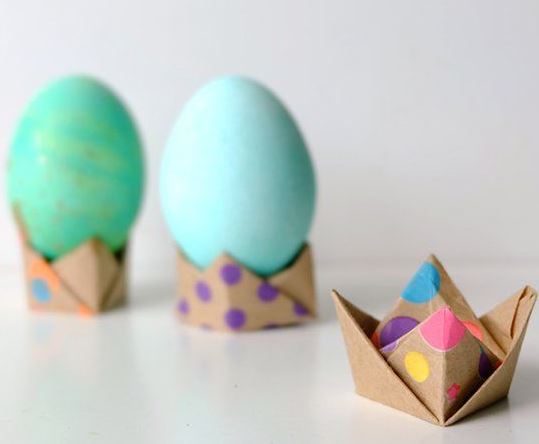 Подставка для яиц в технике оригами