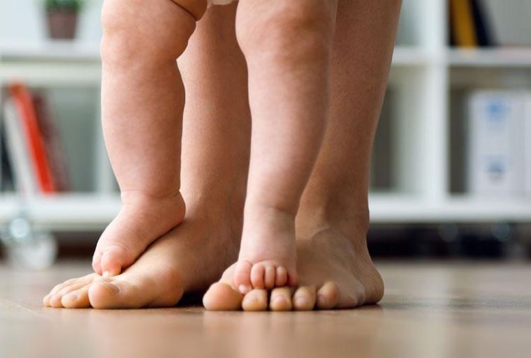 Как развивается плоскостопие в раннем возрасте?