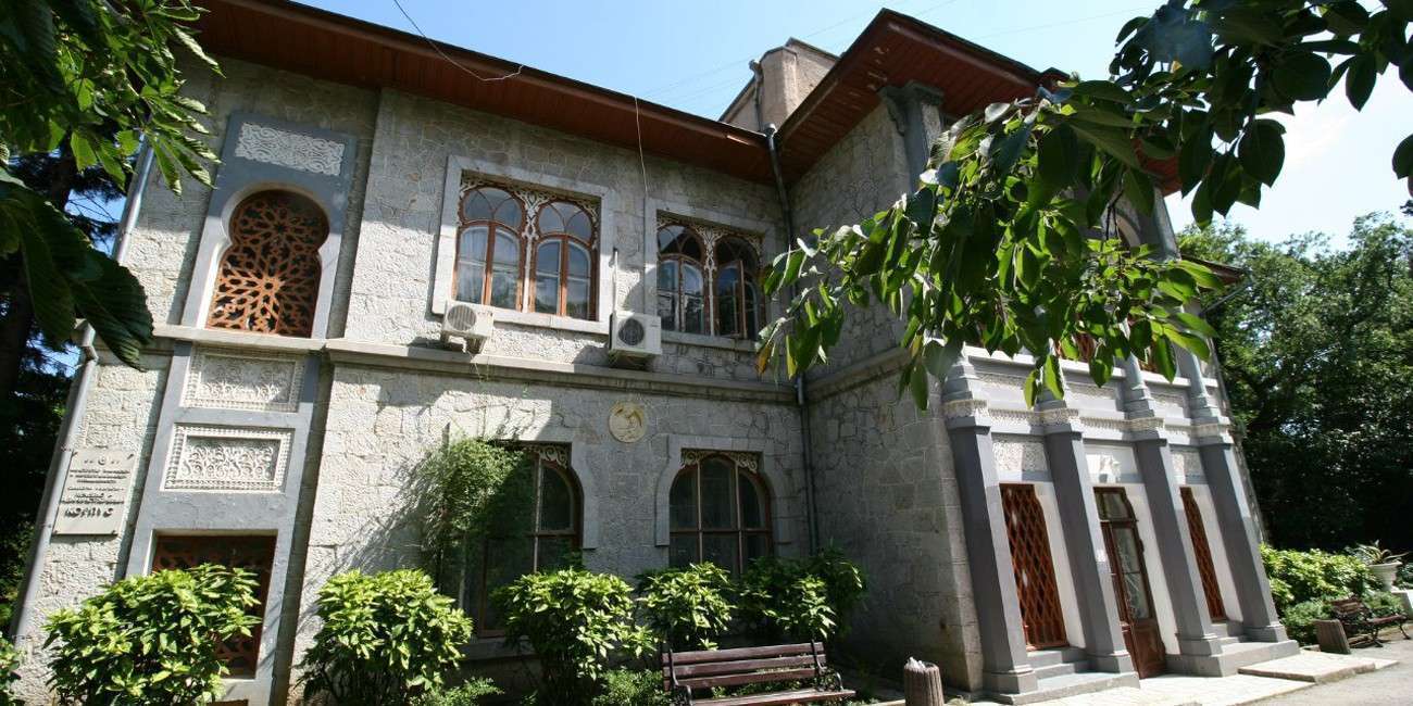История имения Карасан в Крыму