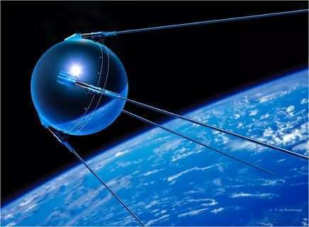 Когда запустили первый спутник Земли?