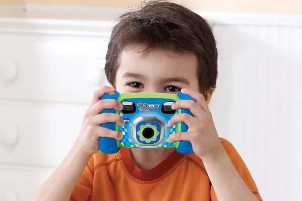 Детский фотоаппарат - не игрушка