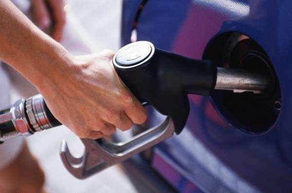 Цена на бензин растут
