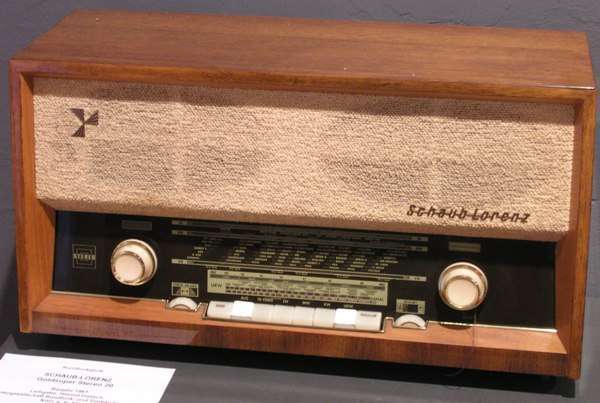 Именно Маркони запатентовал радио