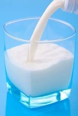Убедитесь, что молоко, которое вы собираетесь использовать, достаточно свежее