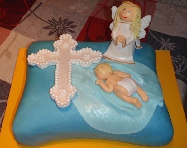 Оригинальный торт на крестины мальчику: фото