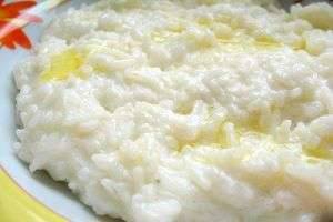 Как варить рисовую молочную кашу:  рецепты для детей и взрослых