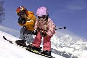 Как выбрать горные лыжи для детей и начинающих?