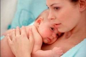 Почему новорожденный икает — советы родителям 