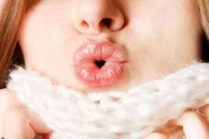 Салон красоты дома: как ухаживать за губами?
