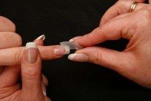 Наращивание ногтей гелем и акрилом на типсах: пошаговая инструкция, видео 