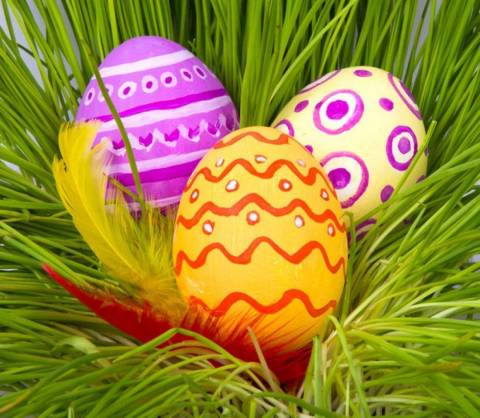 Пасха: традиция красить яйца