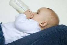 Как отучить ребенка от бутылочки? Рекомендации психологов и хитрости опытных мам