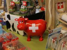Сувениры из Швейцарии: 10 идей для подарка